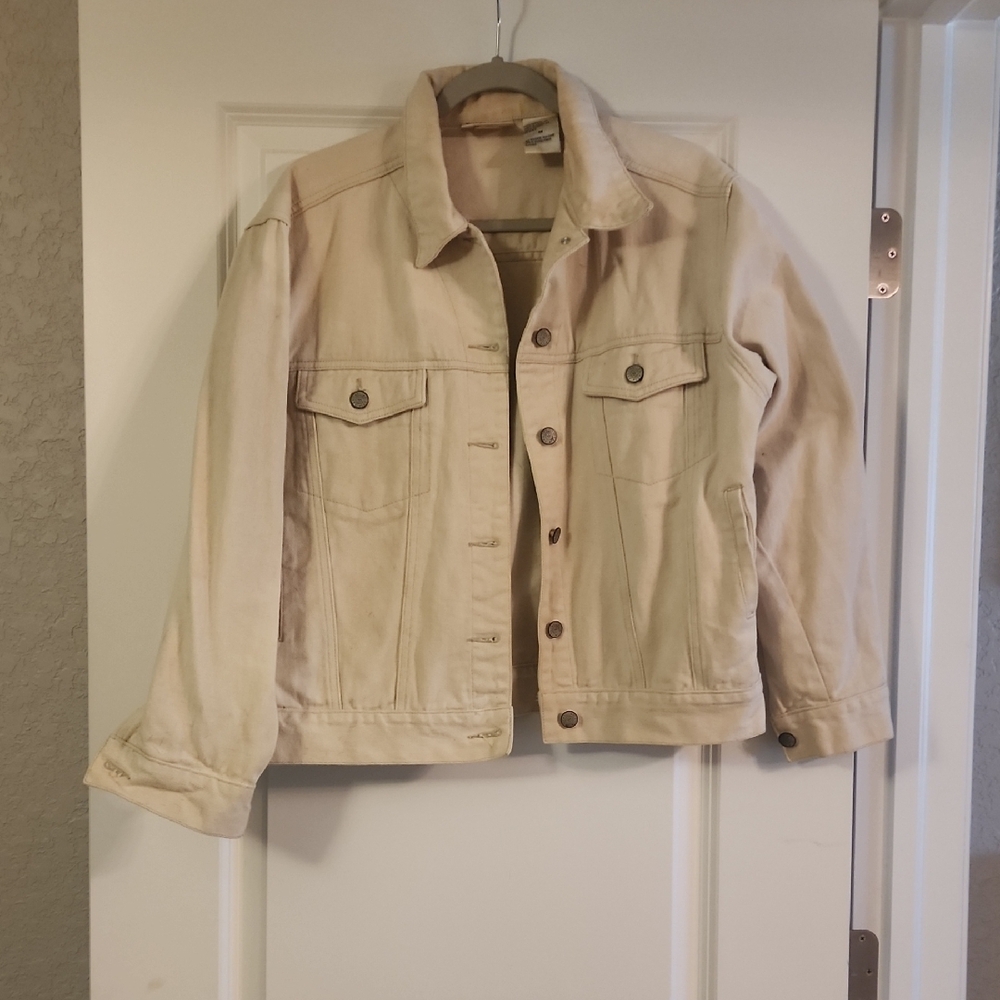Bill Blass Womans Cream Rugged Jean Jacket Cropped Style Button Front 2 Pocket